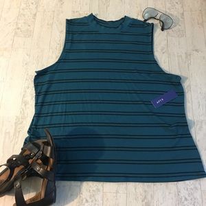 NEW Apt 9 top size XXL